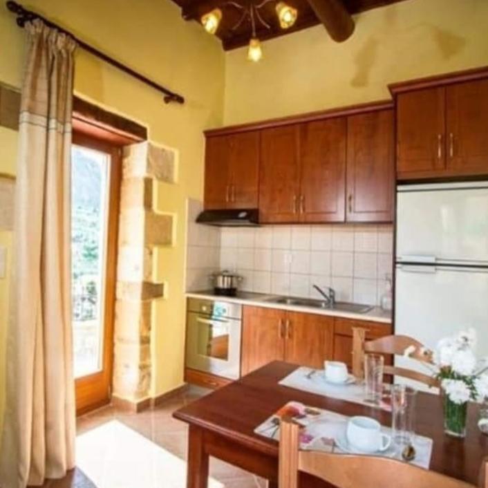 Luxurious Stone Apartment 2 Kera  Bagian luar foto